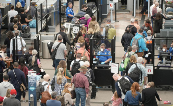 Over Memorial Day Weekend, air travelers may be subject to cancellations